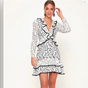 NWT! Keepsake Encore Ivory Lace Ruffled Long Sleeve Dress XS Black White Holiday